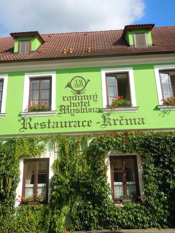 Rodinny Hotel Myslivna Trebon Exterior foto